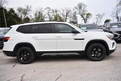 2025 Volkswagen Atlas 2.0T Peak Edition