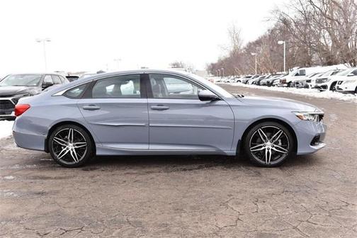 2022 Honda Accord Touring 2.0T