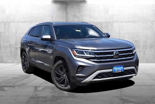 Platinum Gray Metallic 2023 Volkswagen Atlas Cross Sport 2.0T SE w/Technology 4MOTION