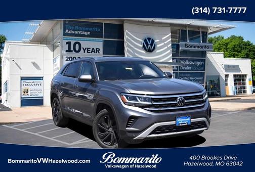 Platinum Gray Metallic 2023 Volkswagen Atlas Cross Sport 2.0T SE w/Technology 4MOTION
