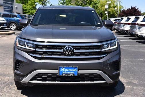 Platinum Gray Metallic 2023 Volkswagen Atlas Cross Sport 2.0T SE w/Technology 4MOTION