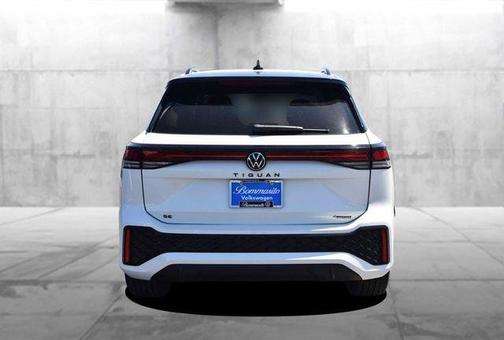 Opal White Pearl Effect 2025 Volkswagen Tiguan 2.0T SE R-Line Black