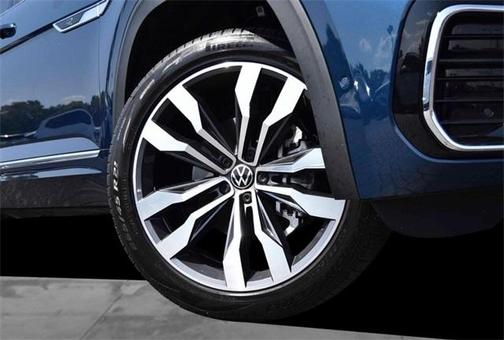 2023 Volkswagen Atlas 3.6L SEL Premium R-Line