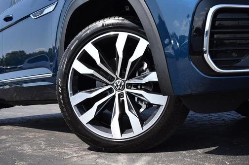 2023 Volkswagen Atlas 3.6L SEL Premium R-Line