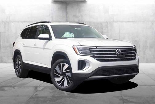 White Pearl 2026 Volkswagen Atlas 2.0T SE W/TECHNOLOGY