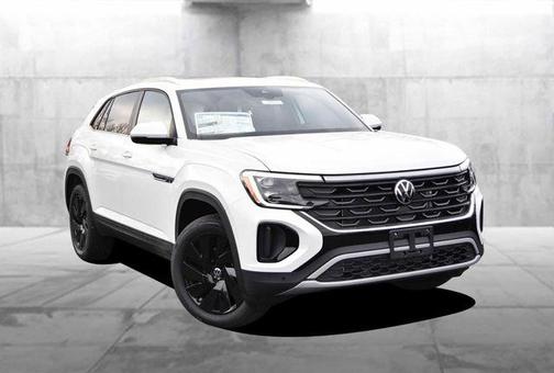 Opal White Pearl 2026 Volkswagen Atlas Cross Sport 2.0T SE W/TECHNOLOGY