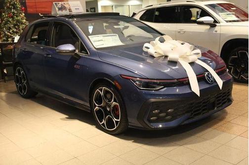 2026 Volkswagen Golf GTI AUTOBAHN