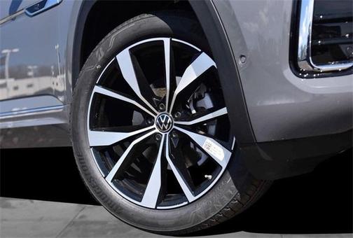2025 Volkswagen Atlas 2.0T SEL Premium R-Line