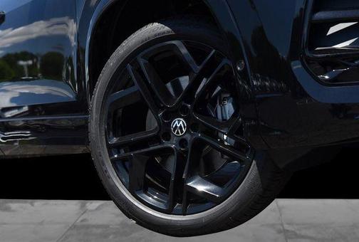 Deep Black Pearl 2026 Volkswagen Tiguan 2.0T SE R-Line Black