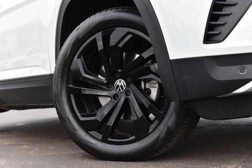 2023 Volkswagen Atlas 2.0T SE