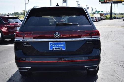2024 Volkswagen Atlas 2.0T SE