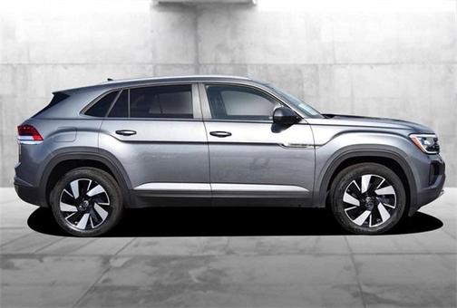 2025 Volkswagen Atlas Cross Sport 2.0T SE w/Technology 4MOTION