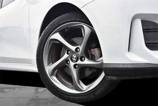 2019 Hyundai Veloster 2.0