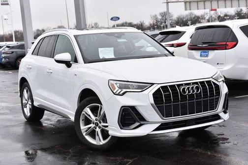 2023 Audi Q3 45 S line Premium