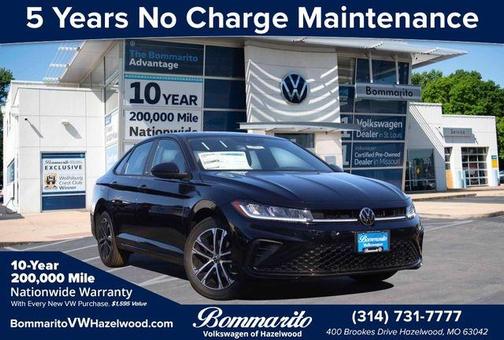 Deep Black Pearl Effect 2026 Volkswagen Jetta 1.5T Sport