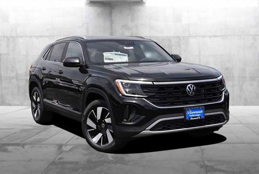 Deep Black Pearl 2026 Volkswagen Atlas Cross Sport 2.0T SEL