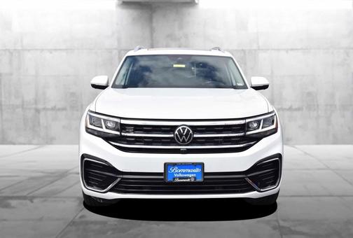 Pure White 2022 Volkswagen Atlas 3.6L SEL Premium R-Line