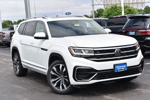 Pure White 2022 Volkswagen Atlas 3.6L SEL Premium R-Line