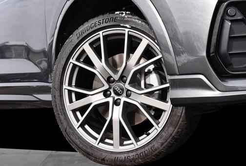 2025 Audi Q3 45 S line Premium