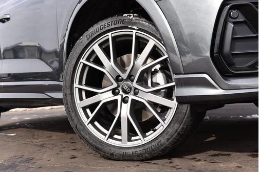 2025 Audi Q3 45 S line Premium