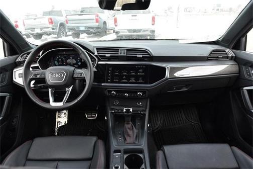 2025 Audi Q3 45 S line Premium
