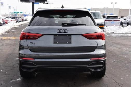 2025 Audi Q3 45 S line Premium