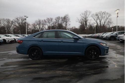 2026 Volkswagen Jetta 1.5T SE