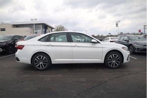 2026 Volkswagen Jetta 1.5T SE