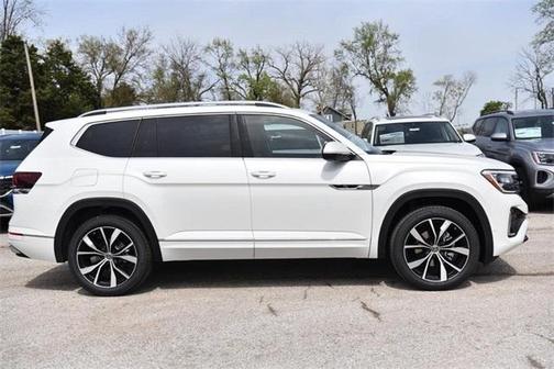 2025 Volkswagen Atlas 2.0T SEL Premium R-Line