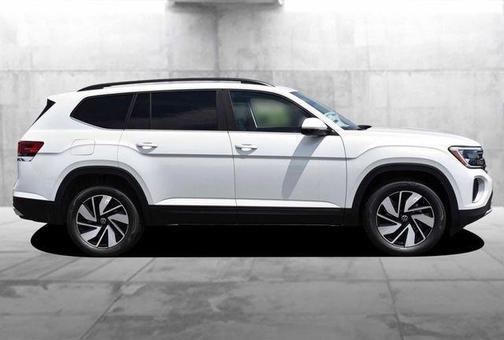 Opal White Pearl 2026 Volkswagen Atlas 2.0T SE W/TECHNOLOGY