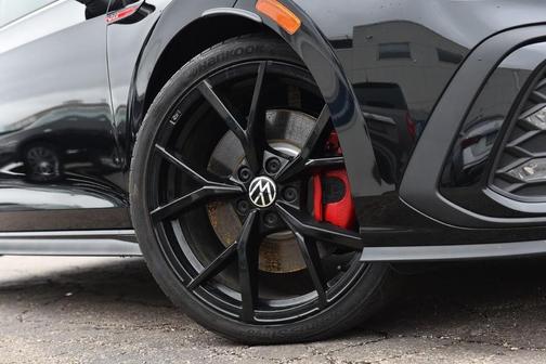 2024 Volkswagen Golf GTI 2.0T 380 SE