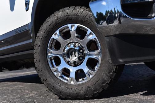 Oxford White 2022 Ford F-350 King Ranch