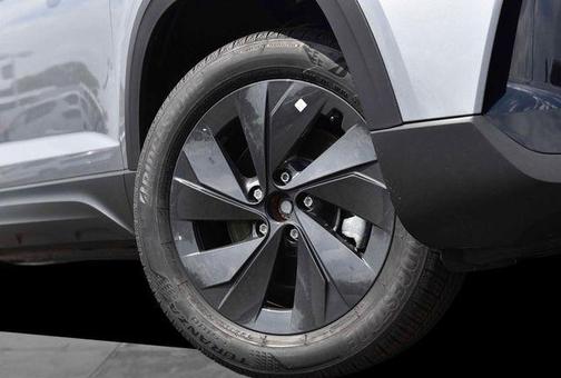 Pyrite Silver Metallic 2026 Volkswagen Taos 1.5T S