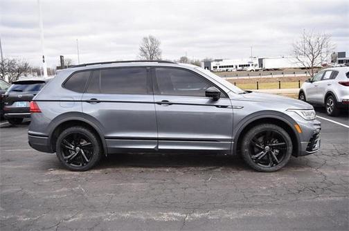 2023 Volkswagen Tiguan 2.0T SE R-Line Black