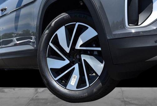 Gray 2026 Volkswagen Atlas 2.0T SE W/TECHNOLOGY