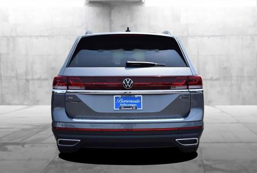2025 Volkswagen Atlas 2.0T SE