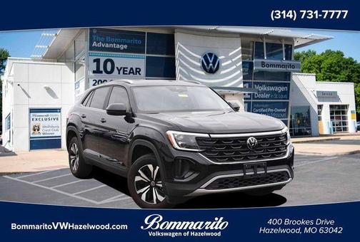 Deep Black Pearl Effect 2024 Volkswagen Atlas Cross Sport 2.0T SE