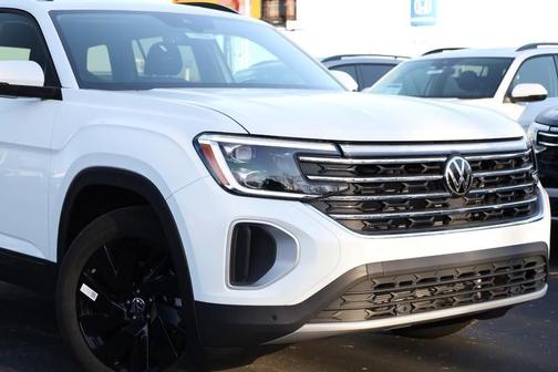 2025 Volkswagen Atlas 2.0T SE