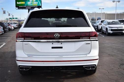 2026 Volkswagen Atlas 2.0T SEL Premium R-Line