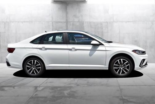 White Pearl 2026 Volkswagen Jetta 1.5T SE