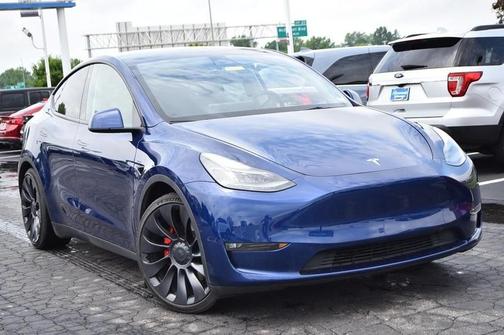 2023 Tesla Model Y Performance
