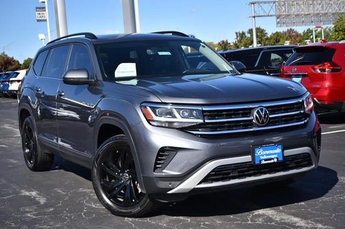 2022 Volkswagen Atlas 3.6L SE w/Technology