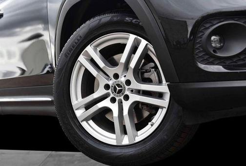 Cosmos Black Metallic 2020 Mercedes-Benz GLB 250 Base