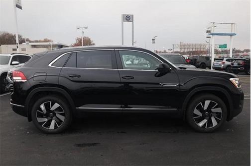 2026 Volkswagen Atlas Cross Sport 2.0T SEL