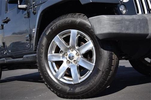 2016 Jeep Wrangler Unlimited Sahara