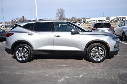 2025 Chevrolet Blazer LT