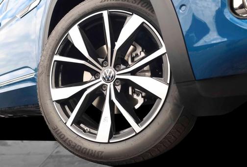 Mountain Lake Blue Metallic 2026 Volkswagen Atlas 2.0T SEL Premium R-Line
