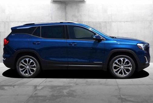 Blue Steel Metallic 2019 GMC Terrain SLT