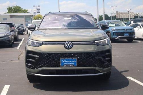 Avocado Green 2026 Volkswagen Tiguan 2.0T SEL R-Line