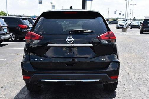 Magnetic Black 2020 Nissan Rogue SV